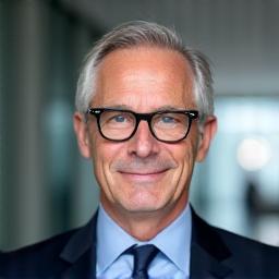 Portrait of Markus Richter